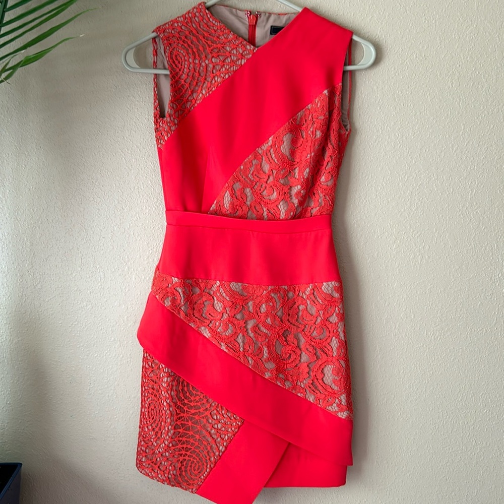NWOT BCBG Max Azria Dalia Red Lace Asymmetrical Cocktail Dress | Stunning